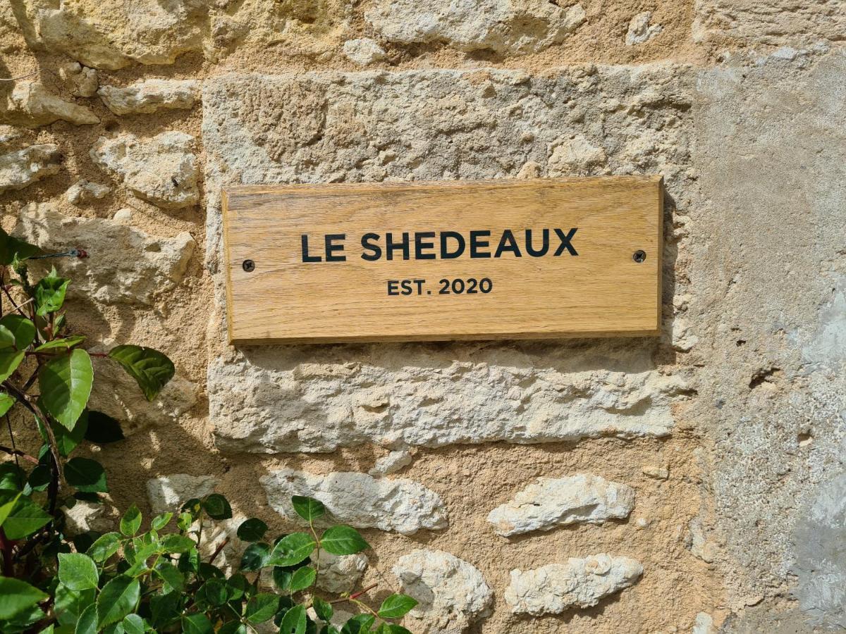 Вилла Le Shedeaux Saint-Privat-des-Pres Экстерьер фото