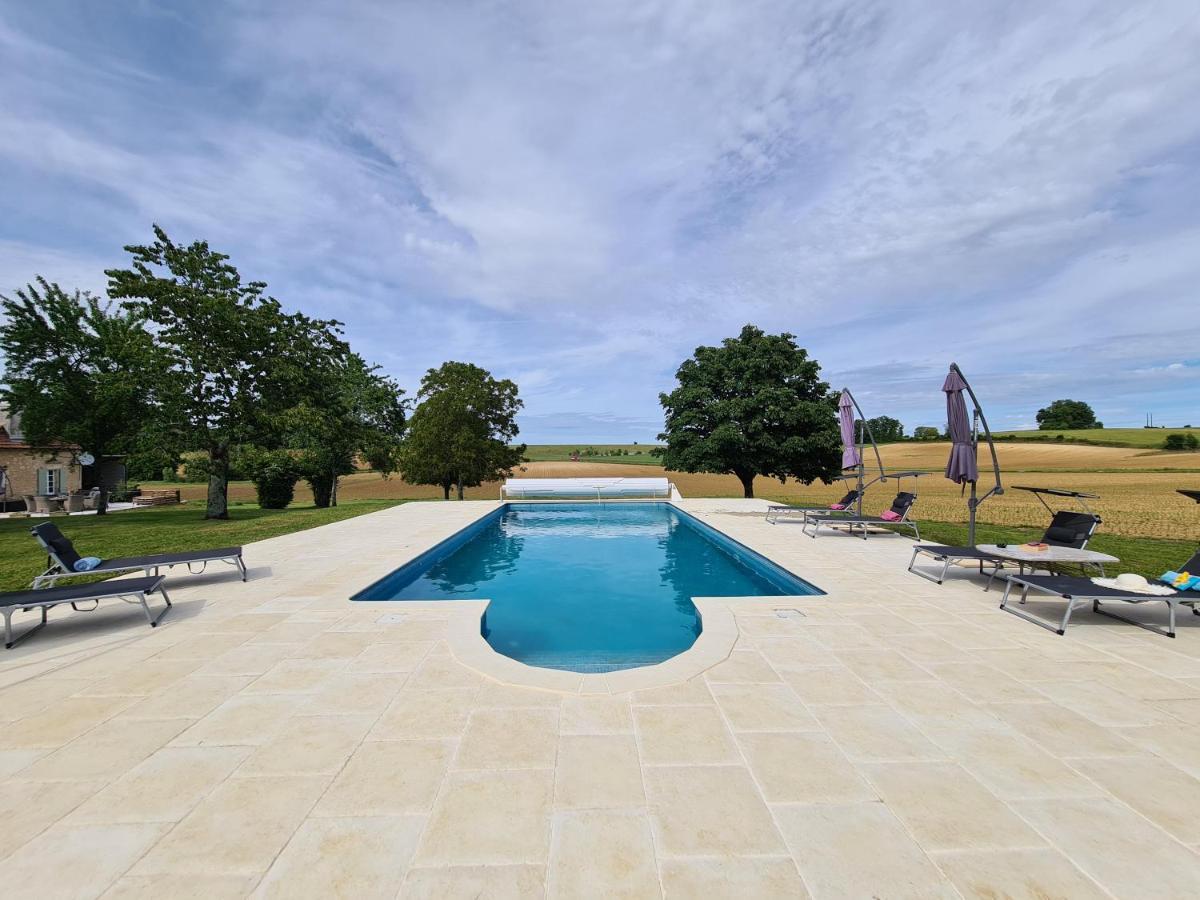Вилла Le Shedeaux Saint-Privat-des-Pres Экстерьер фото